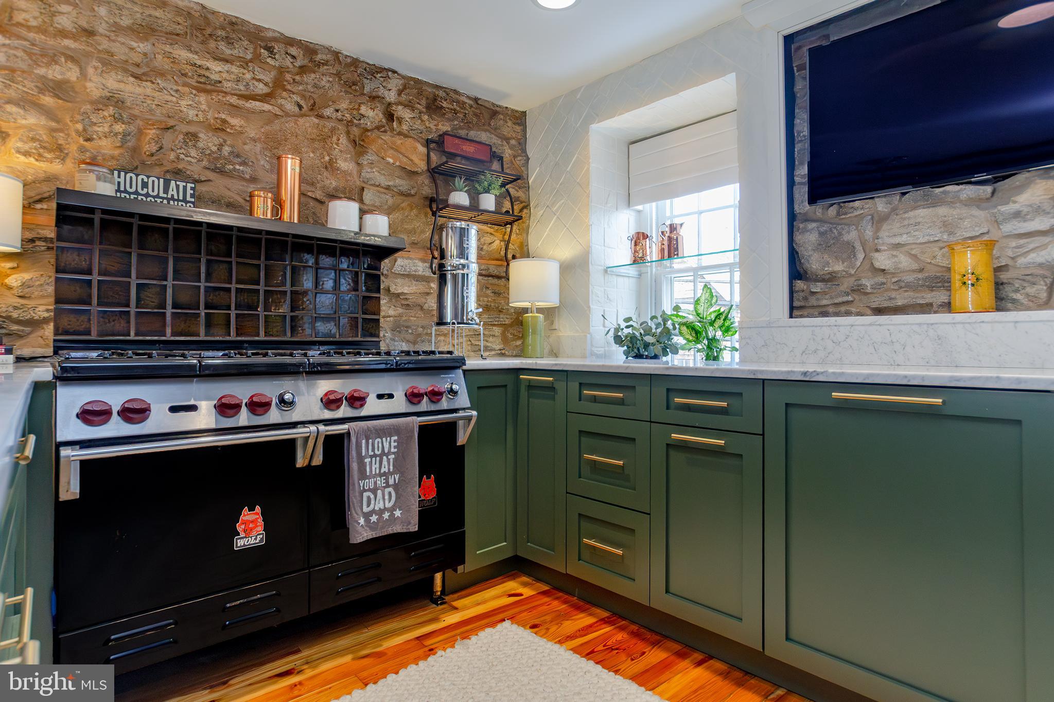 ROCKLAND VILLAGE - Residential