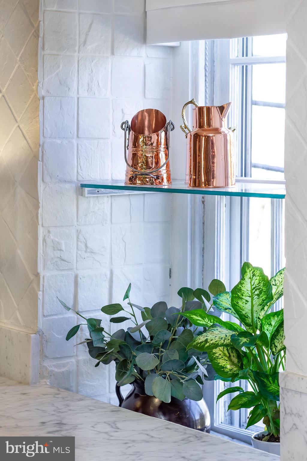 ROCKLAND VILLAGE - Residential