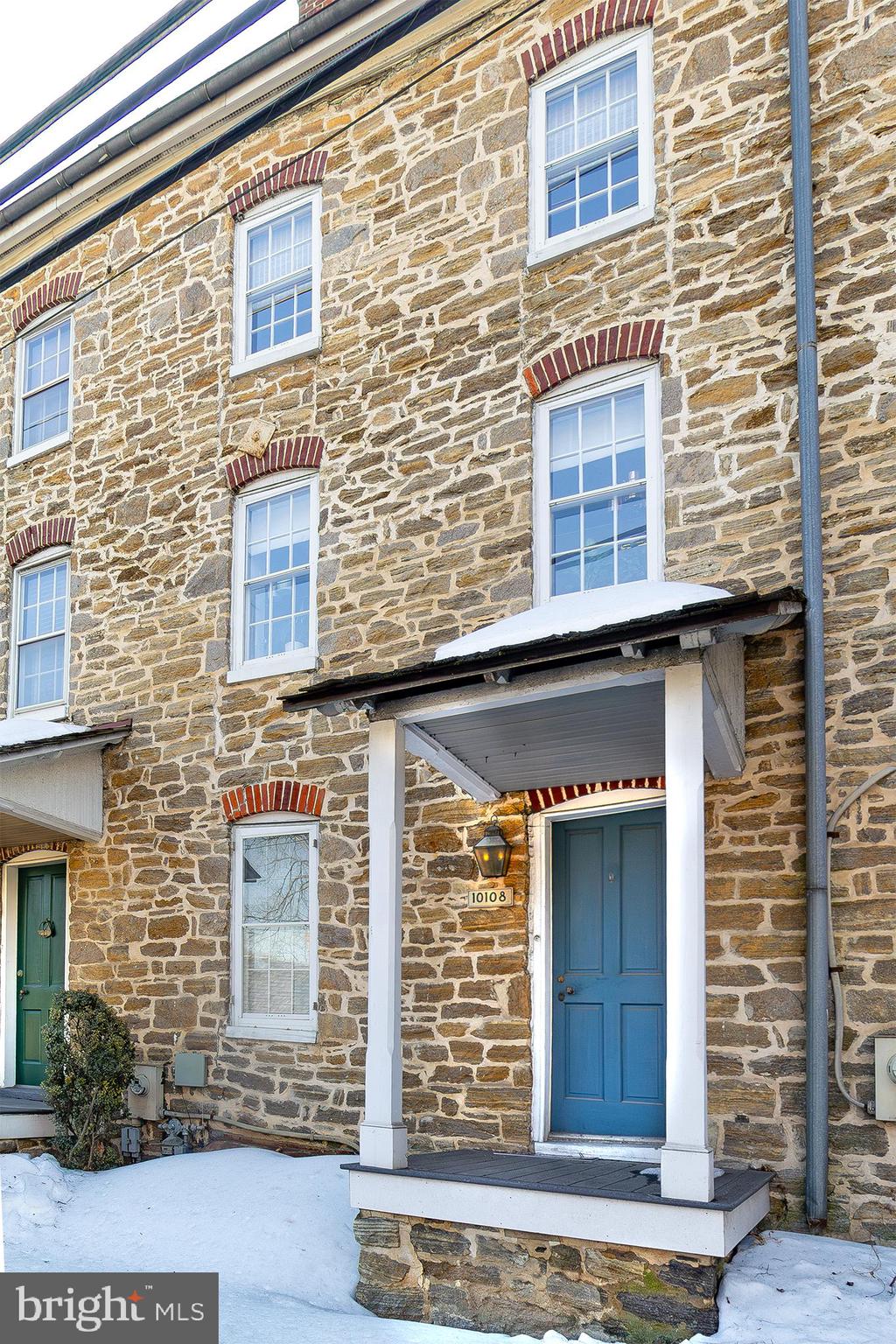 ROCKLAND VILLAGE - Residential