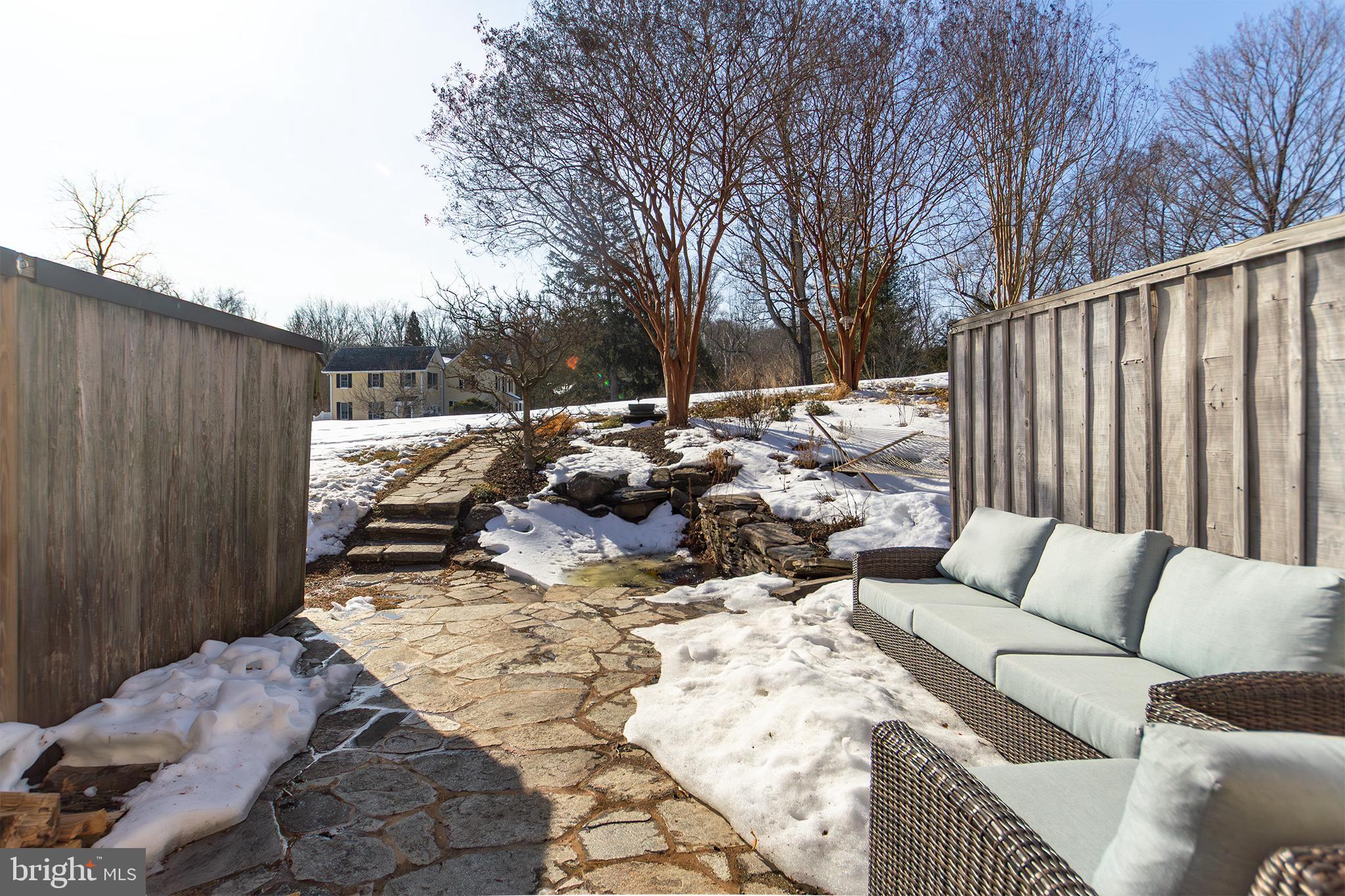 ROCKLAND VILLAGE - Residential