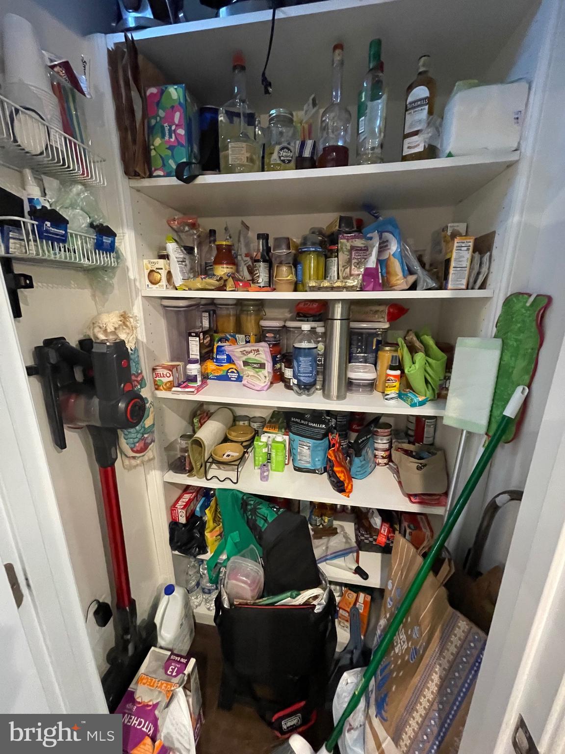 WHEATLAND STATION - Residential Lease