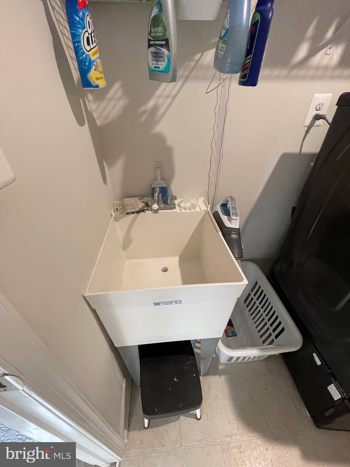 WHEATLAND STATION - Residential Lease