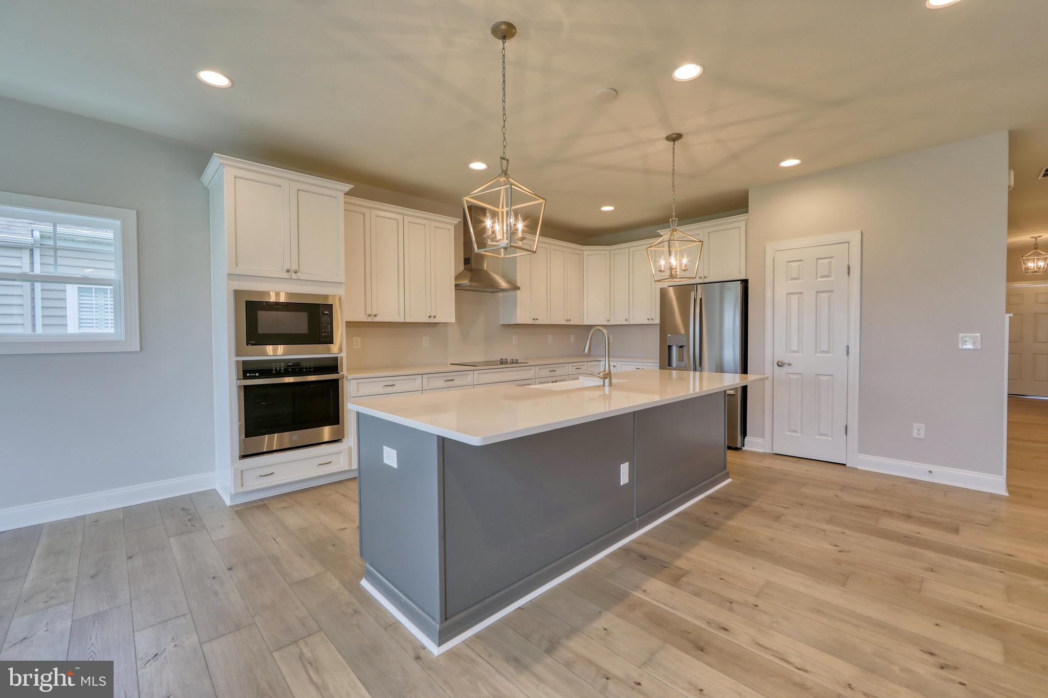 THE VINES OF SANDHILL - Residential