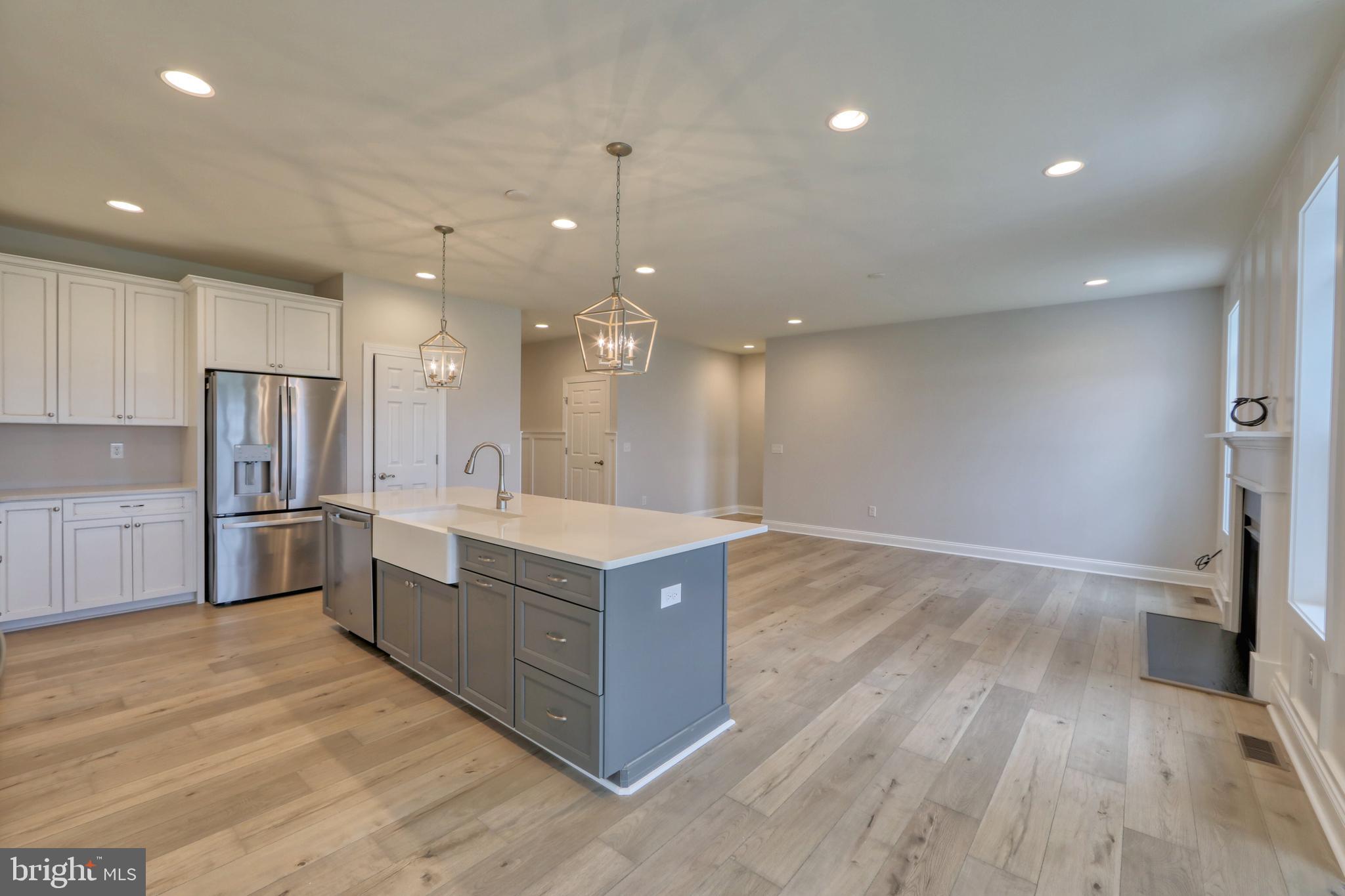 THE VINES OF SANDHILL - Residential