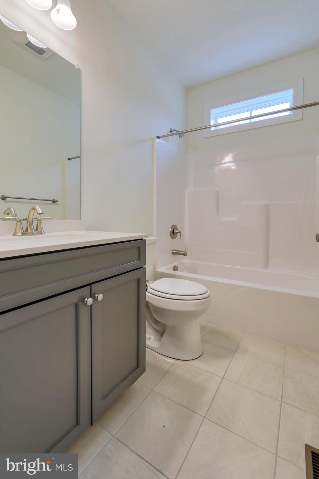 THE VINES OF SANDHILL - Residential