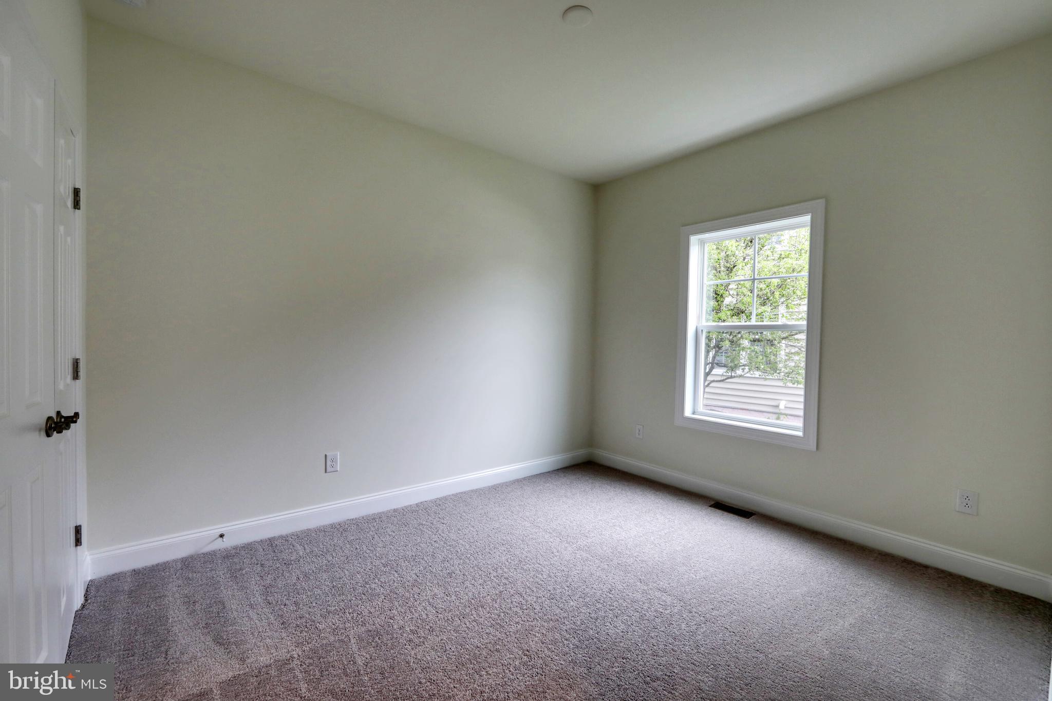 THE VINES OF SANDHILL - Residential