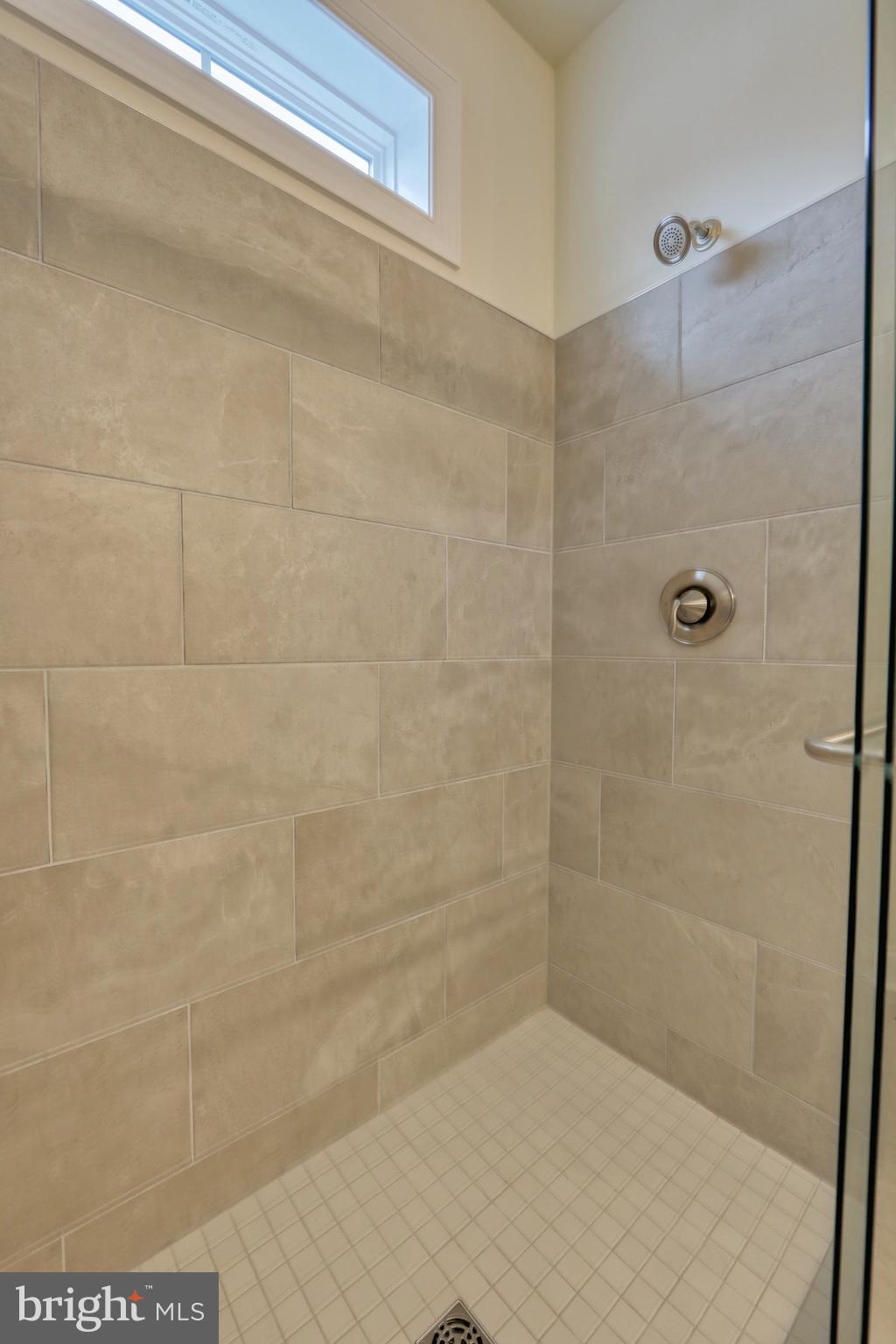 THE VINES OF SANDHILL - Residential