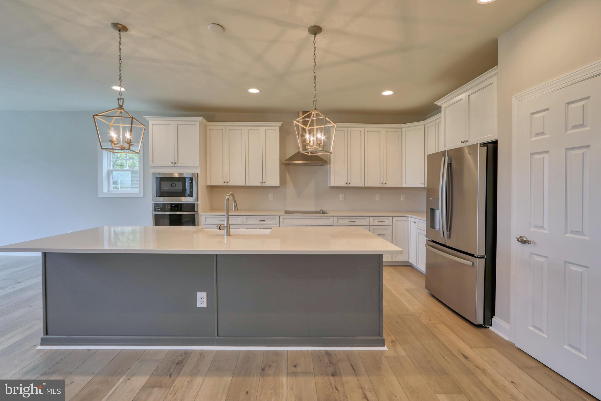 THE VINES OF SANDHILL - Residential