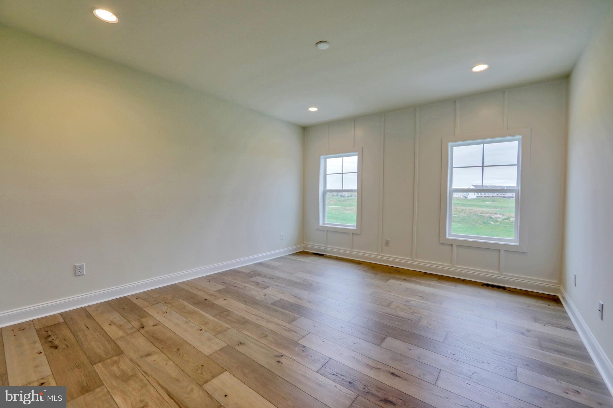 THE VINES OF SANDHILL - Residential