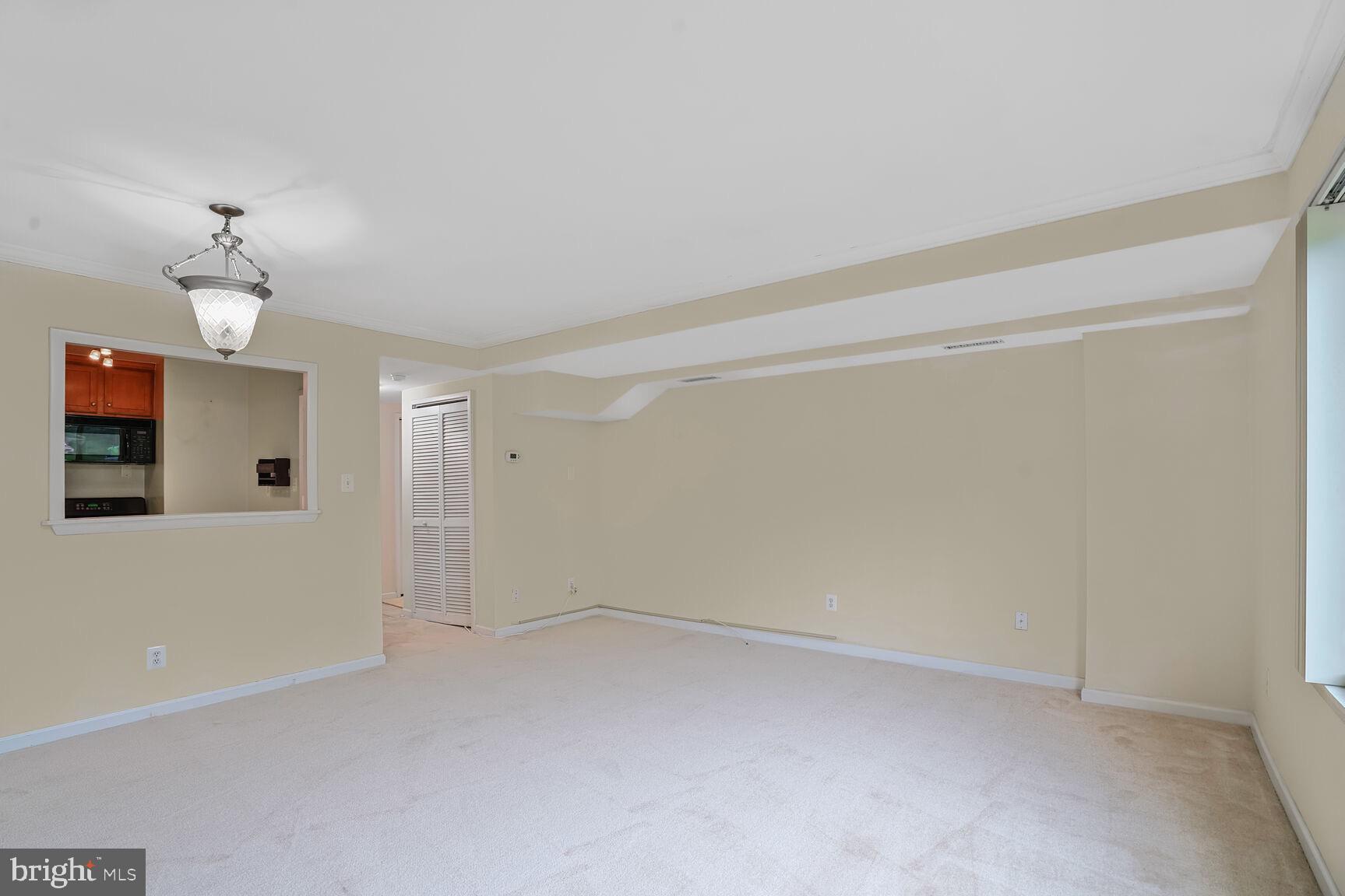 MAIN STREET GREEN - Residential Lease