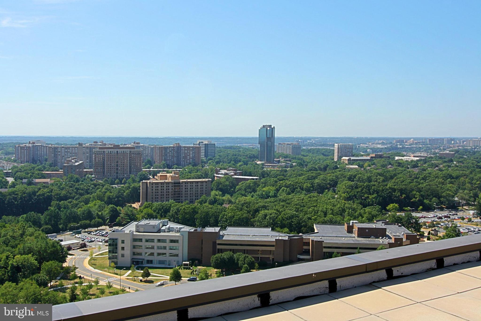 SKYLINE PLAZA - Residential