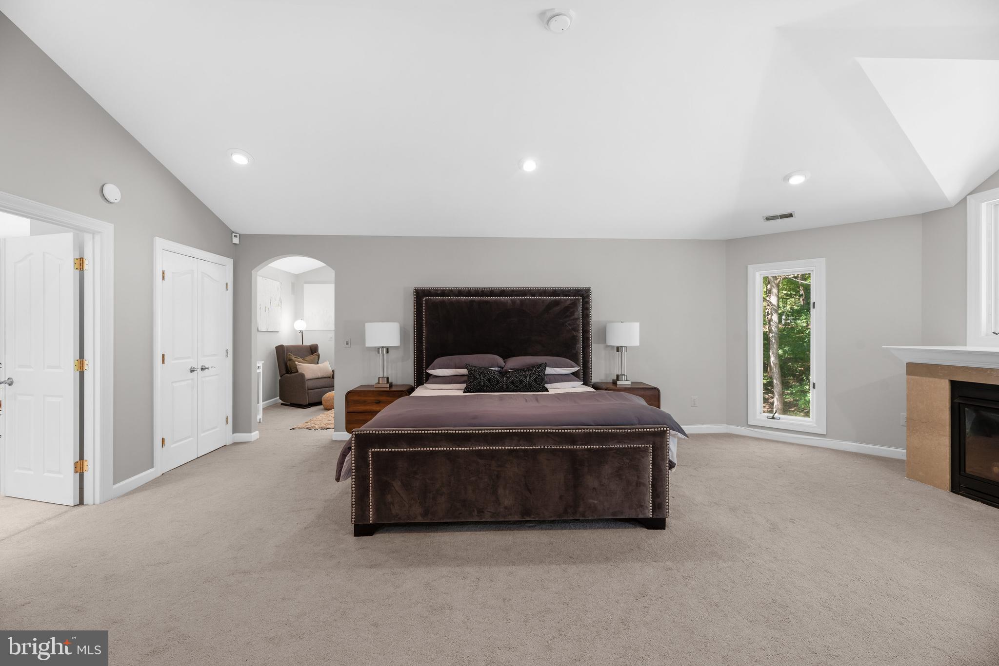 VILLAGE OF HARPERS CHOICE - Residential