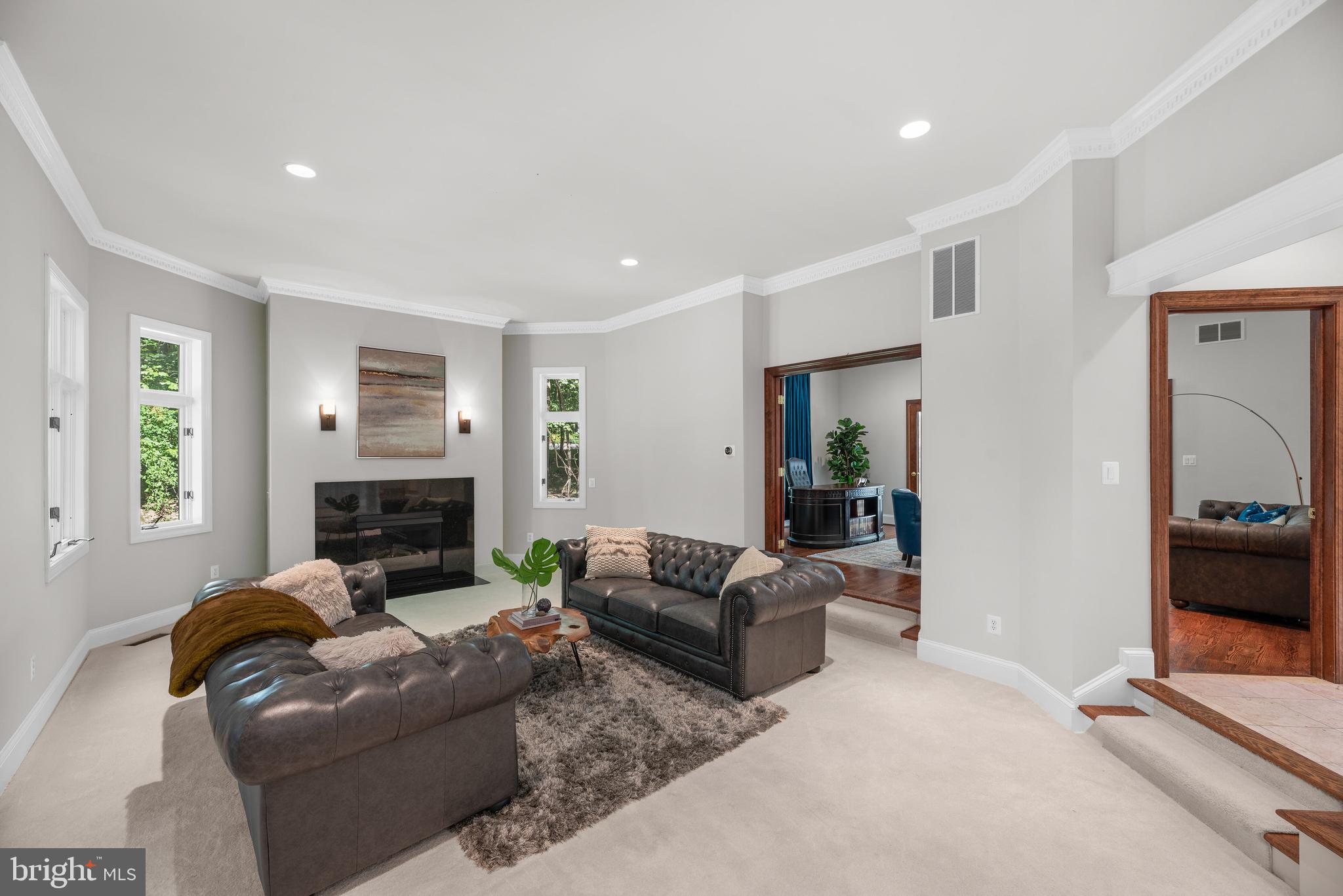 VILLAGE OF HARPERS CHOICE - Residential