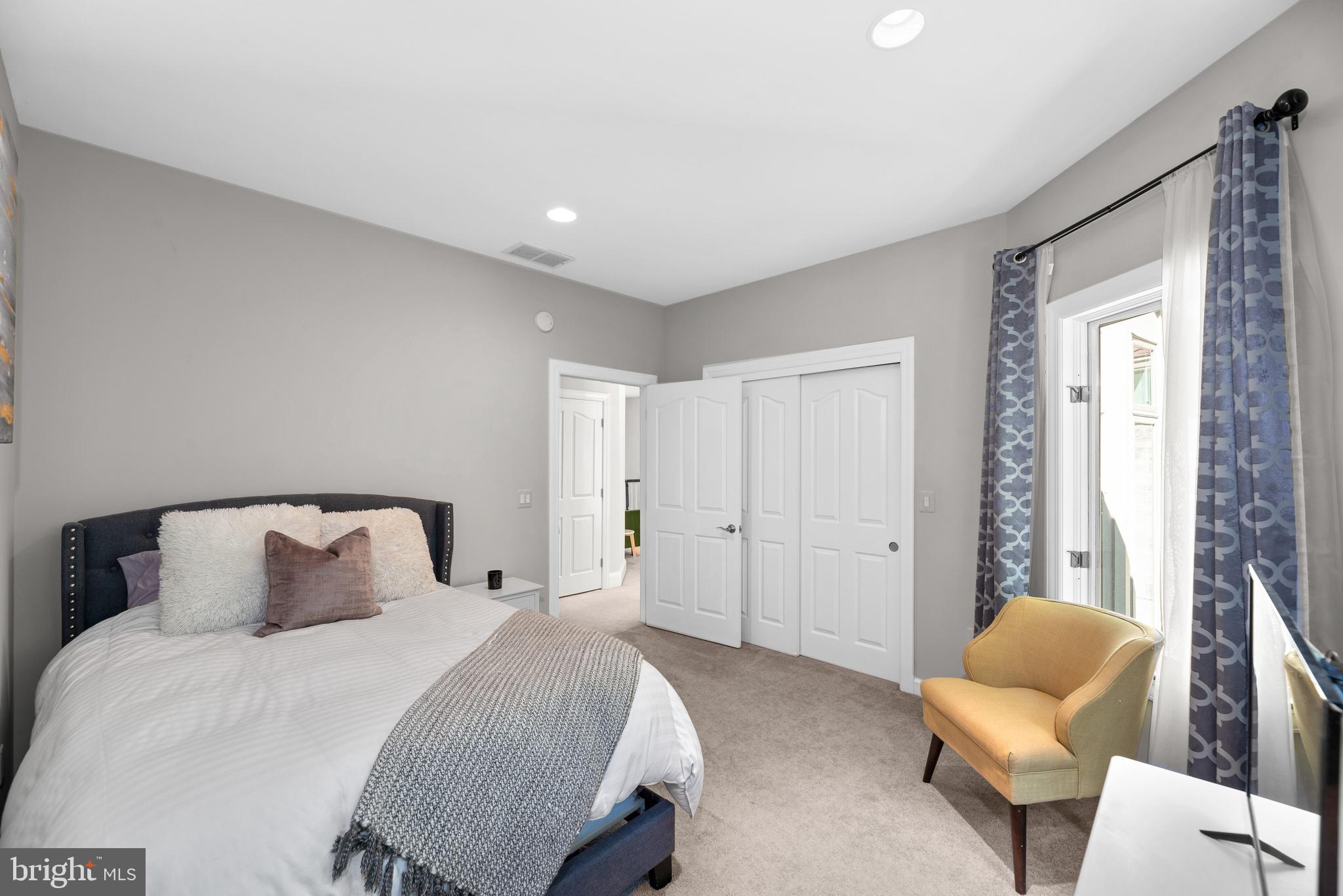 VILLAGE OF HARPERS CHOICE - Residential