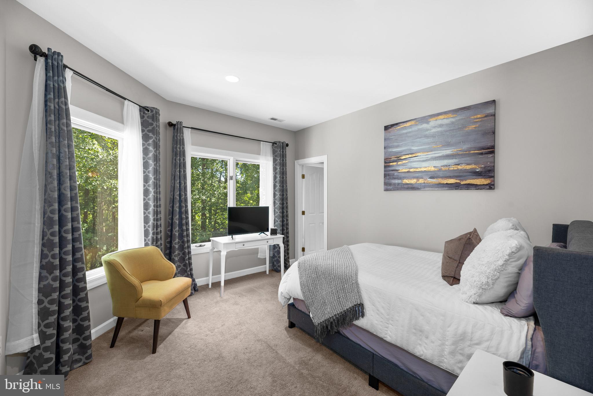 VILLAGE OF HARPERS CHOICE - Residential