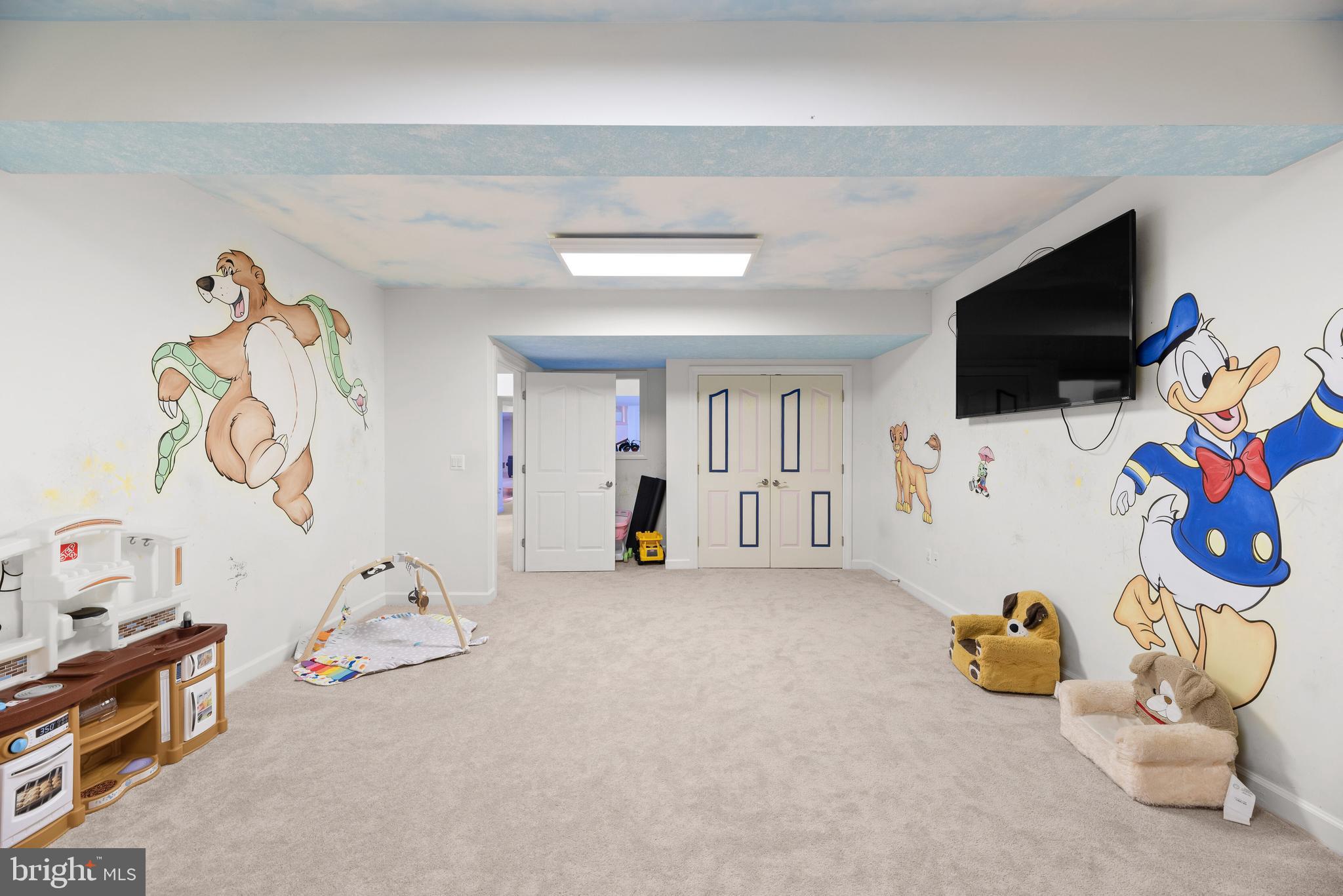 VILLAGE OF HARPERS CHOICE - Residential