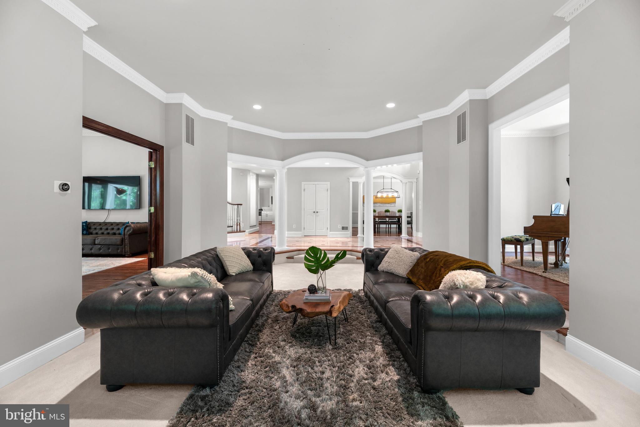 VILLAGE OF HARPERS CHOICE - Residential