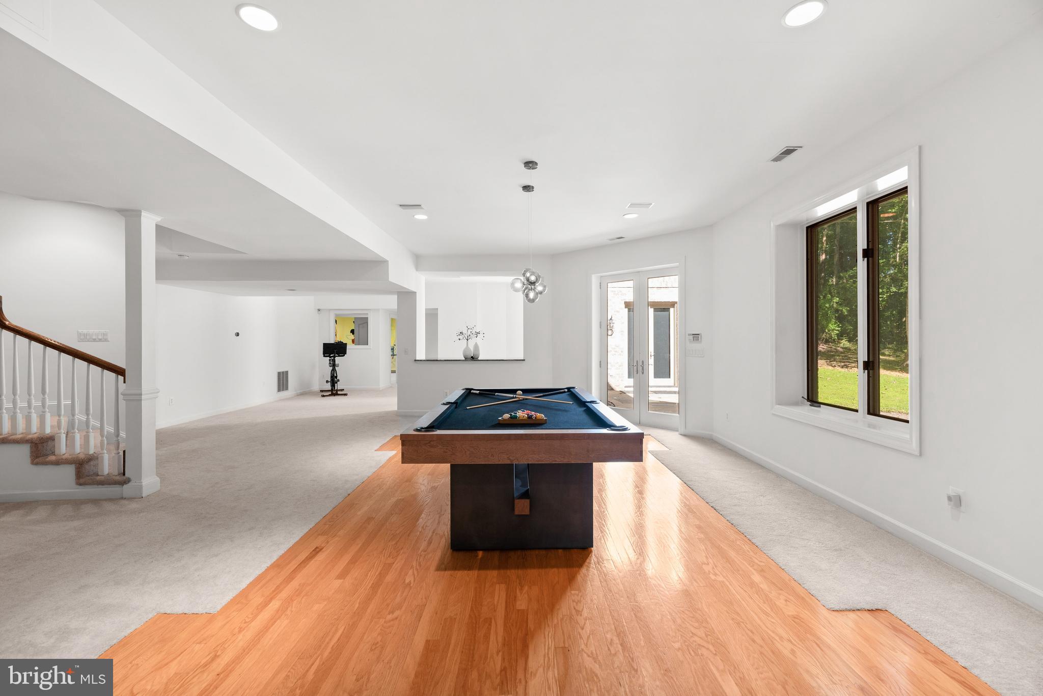 VILLAGE OF HARPERS CHOICE - Residential