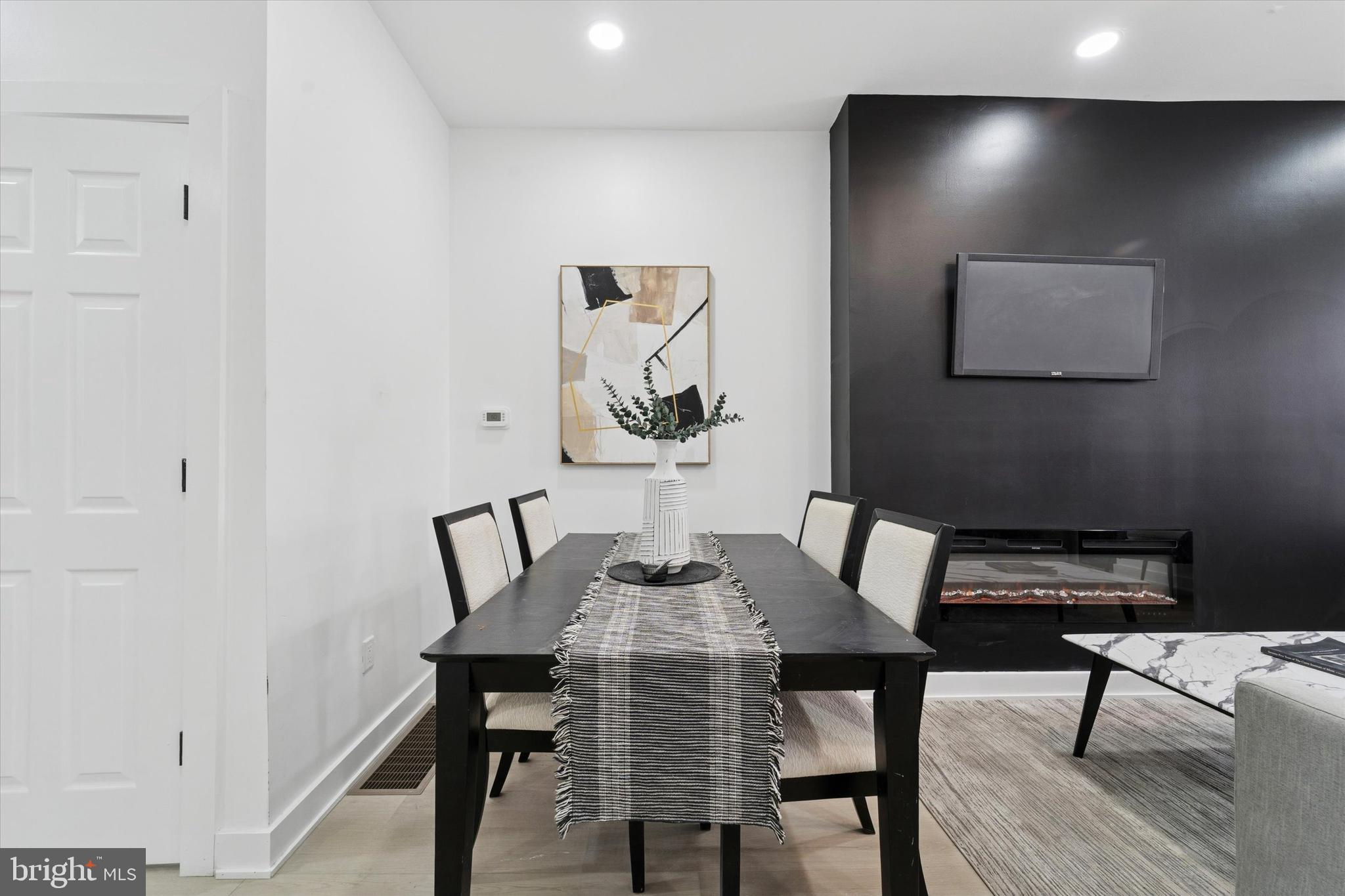 CARROLL PARK - Residential