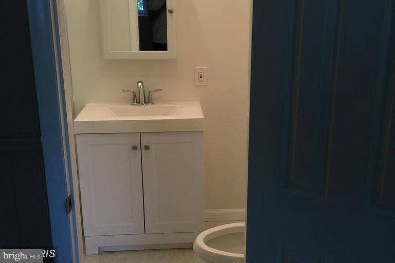 NEWINGTON FOREST - Residential Lease