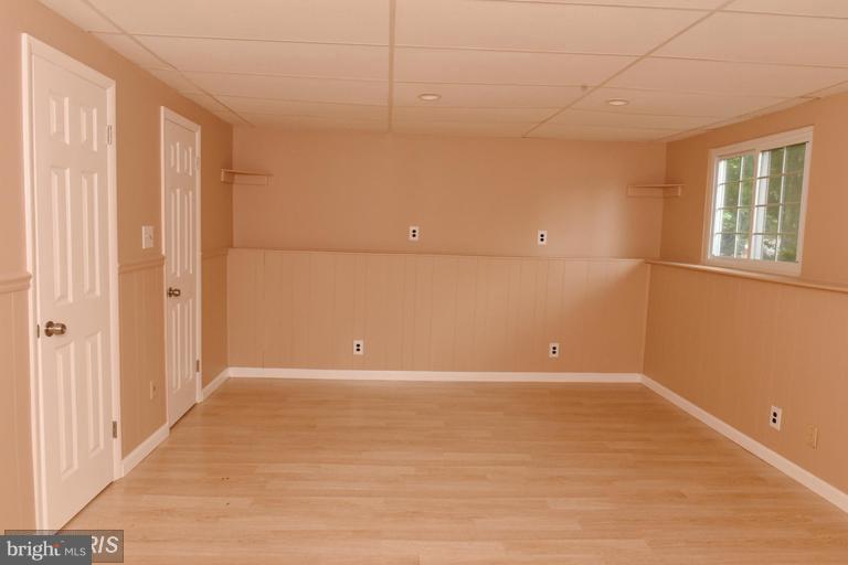 NEWINGTON FOREST - Residential Lease