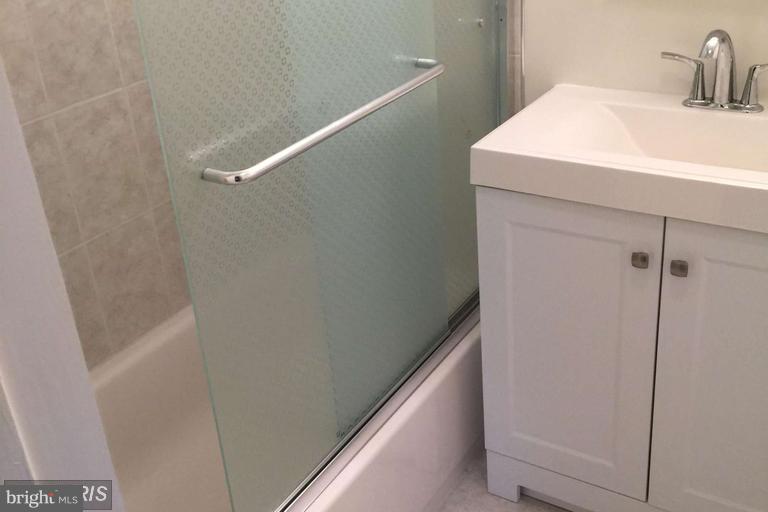 NEWINGTON FOREST - Residential Lease