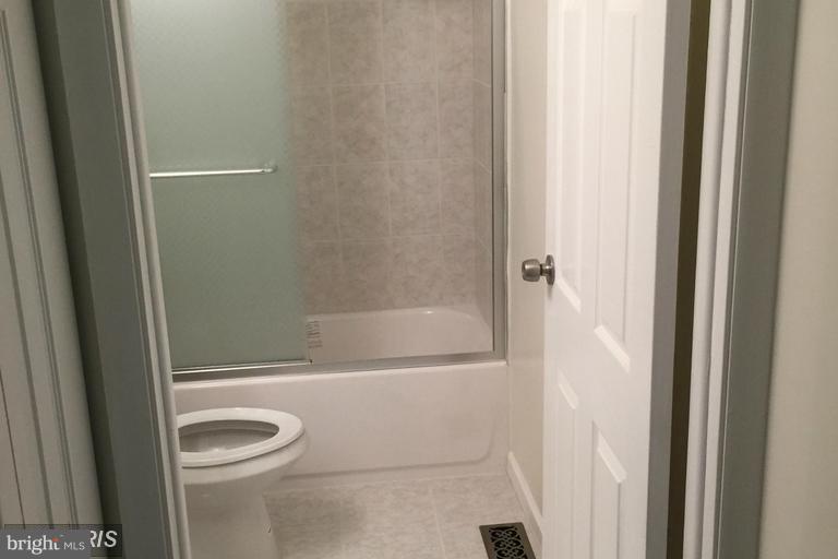 NEWINGTON FOREST - Residential Lease