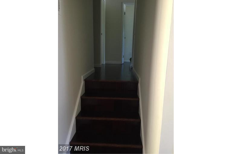 NEWINGTON FOREST - Residential Lease