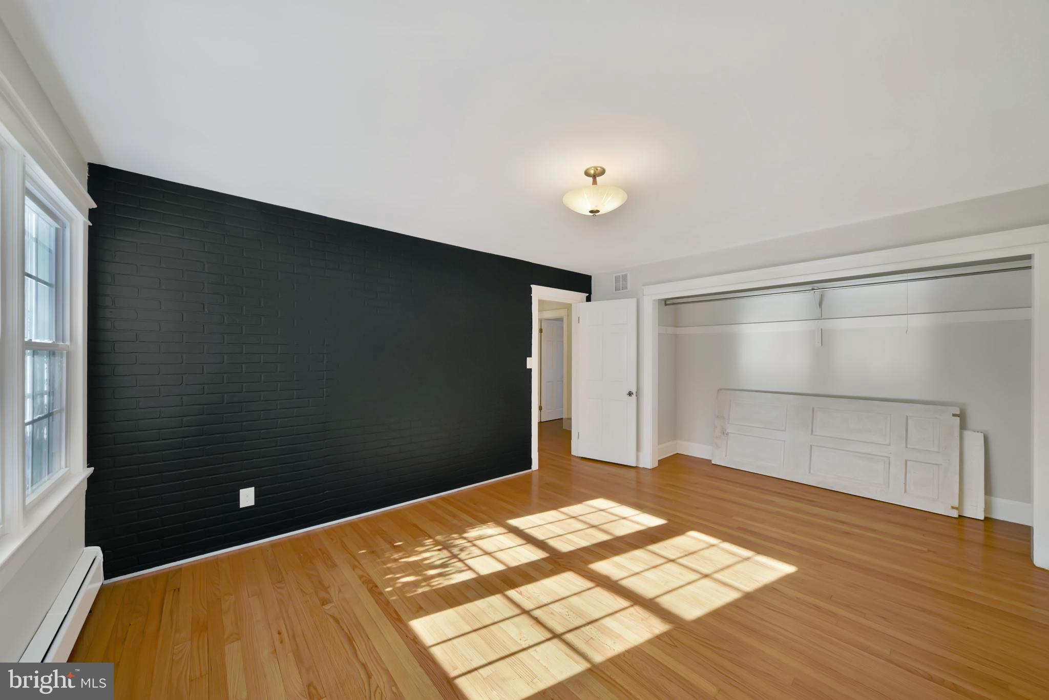 NORRISVILLE - Residential