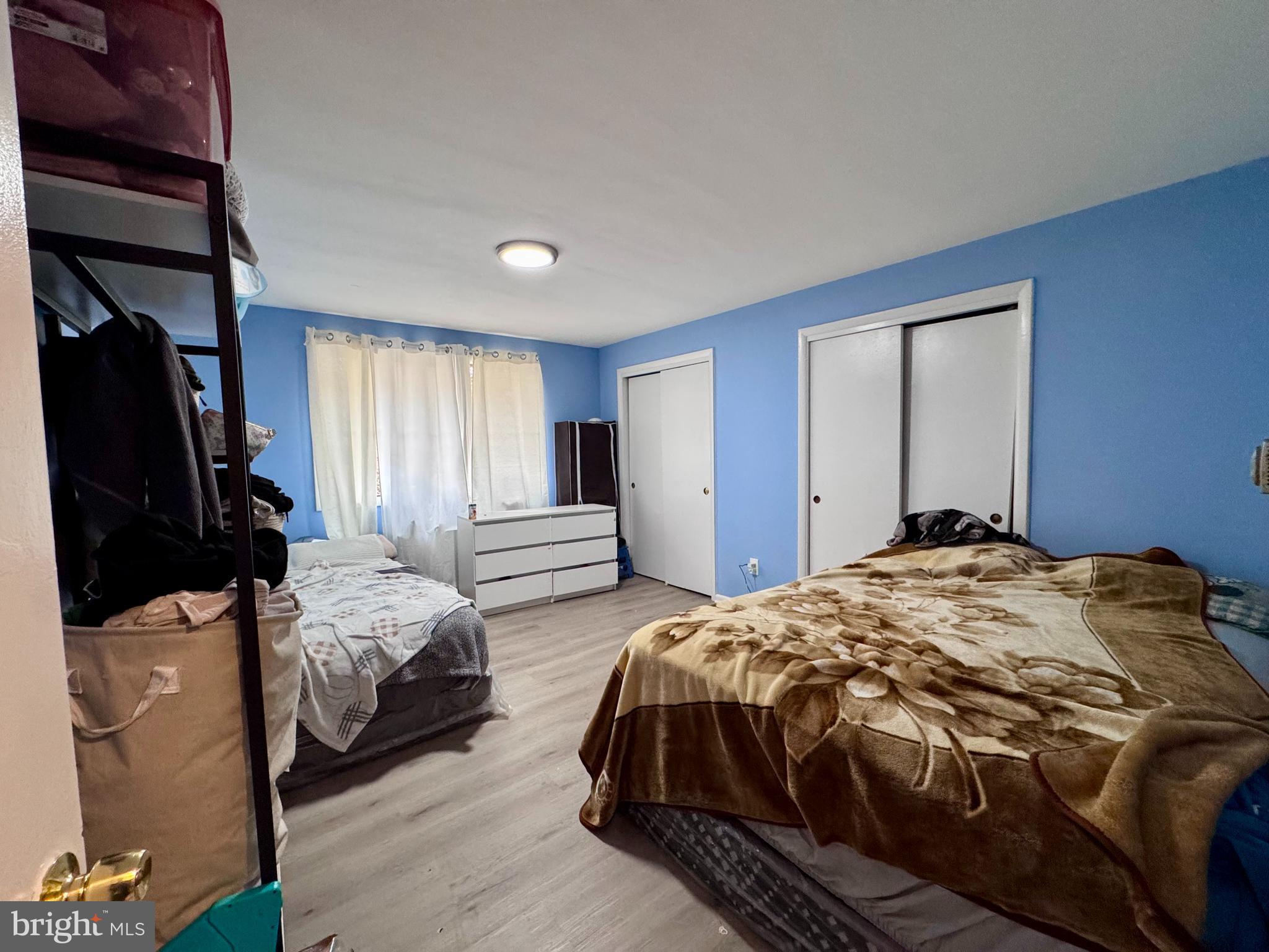 COLUMBIA KNOLL - Residential