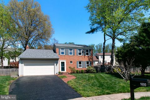 1600 FOLLEY LICK COURT HERNDON VA 20170