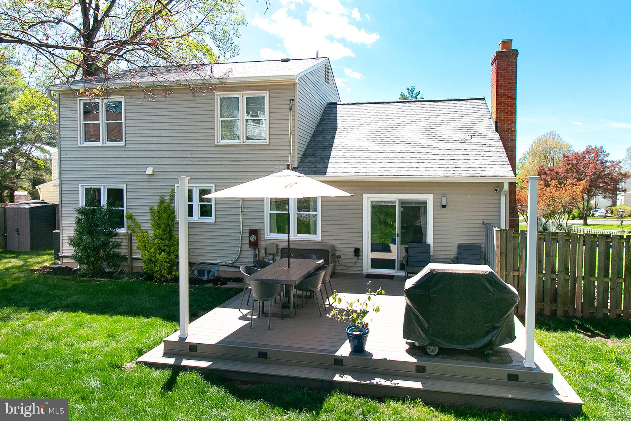 KINGSTON CHASE - Residential