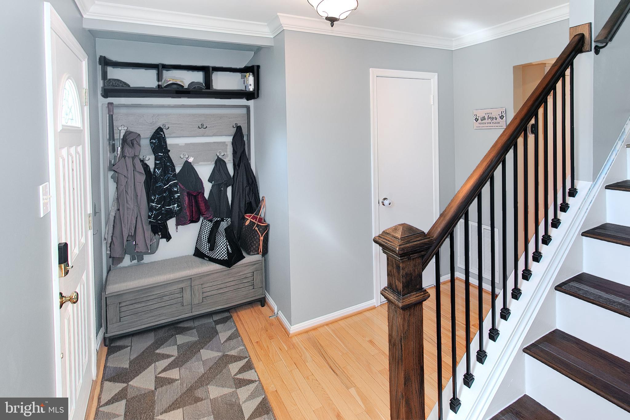 KINGSTON CHASE - Residential