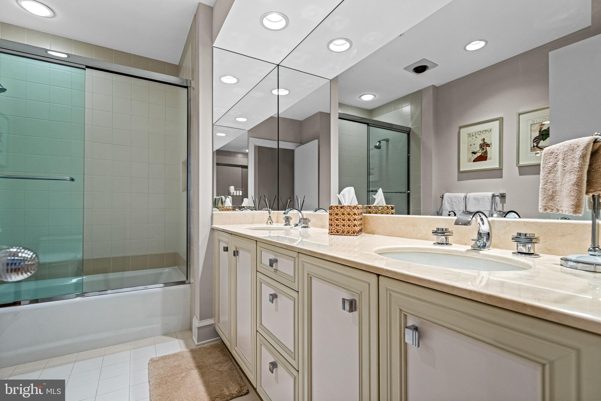 WRENFIELD - Residential