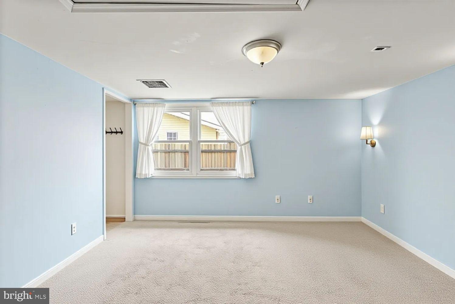 MEADOWBROOK AT BELAIR - Residential