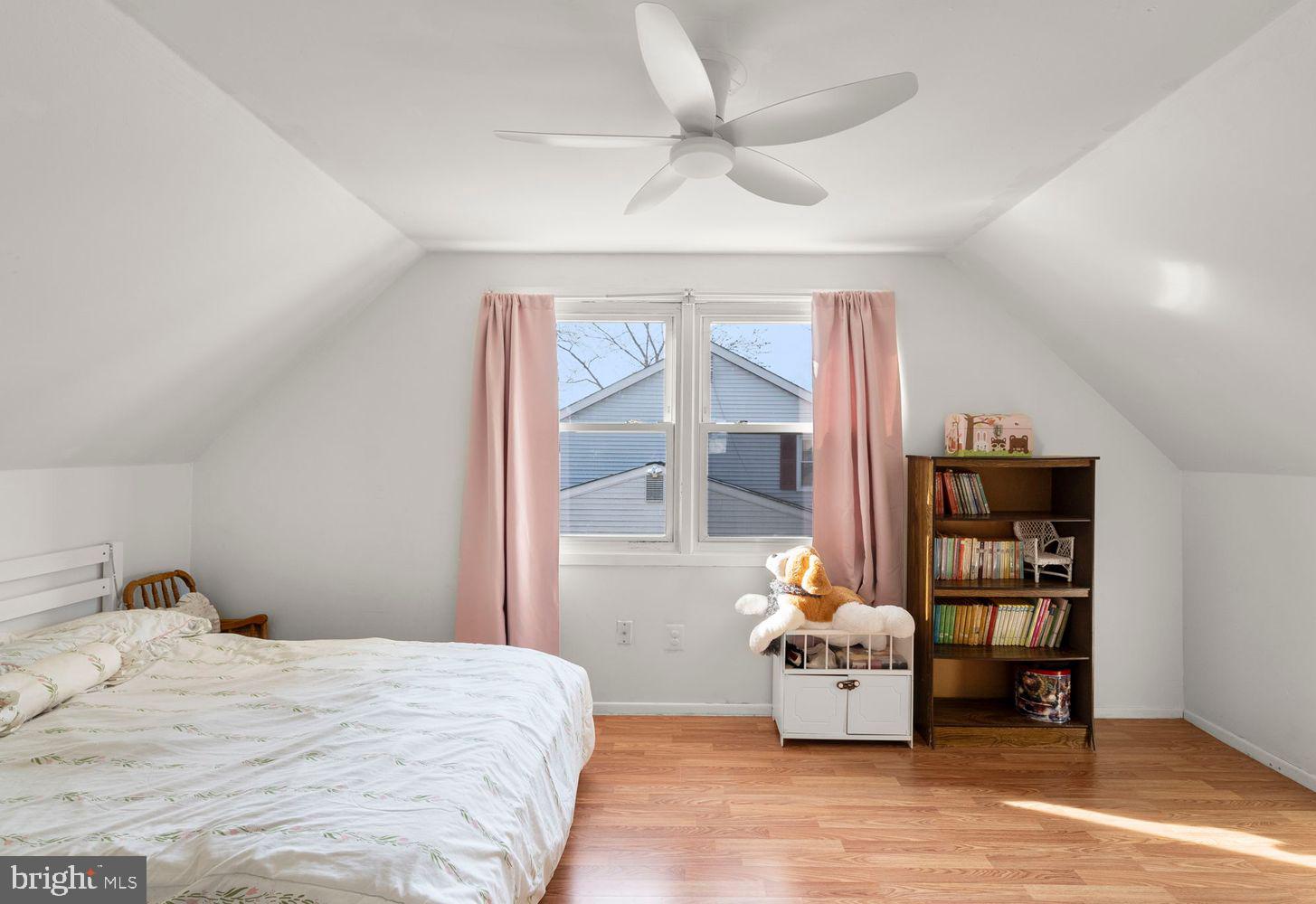 MEADOWBROOK AT BELAIR - Residential