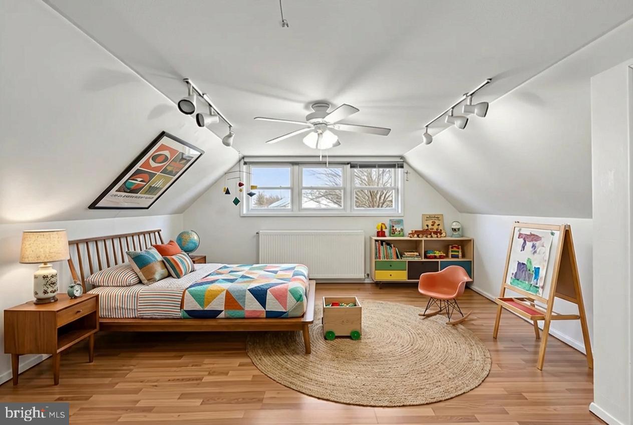 MEADOWBROOK AT BELAIR - Residential