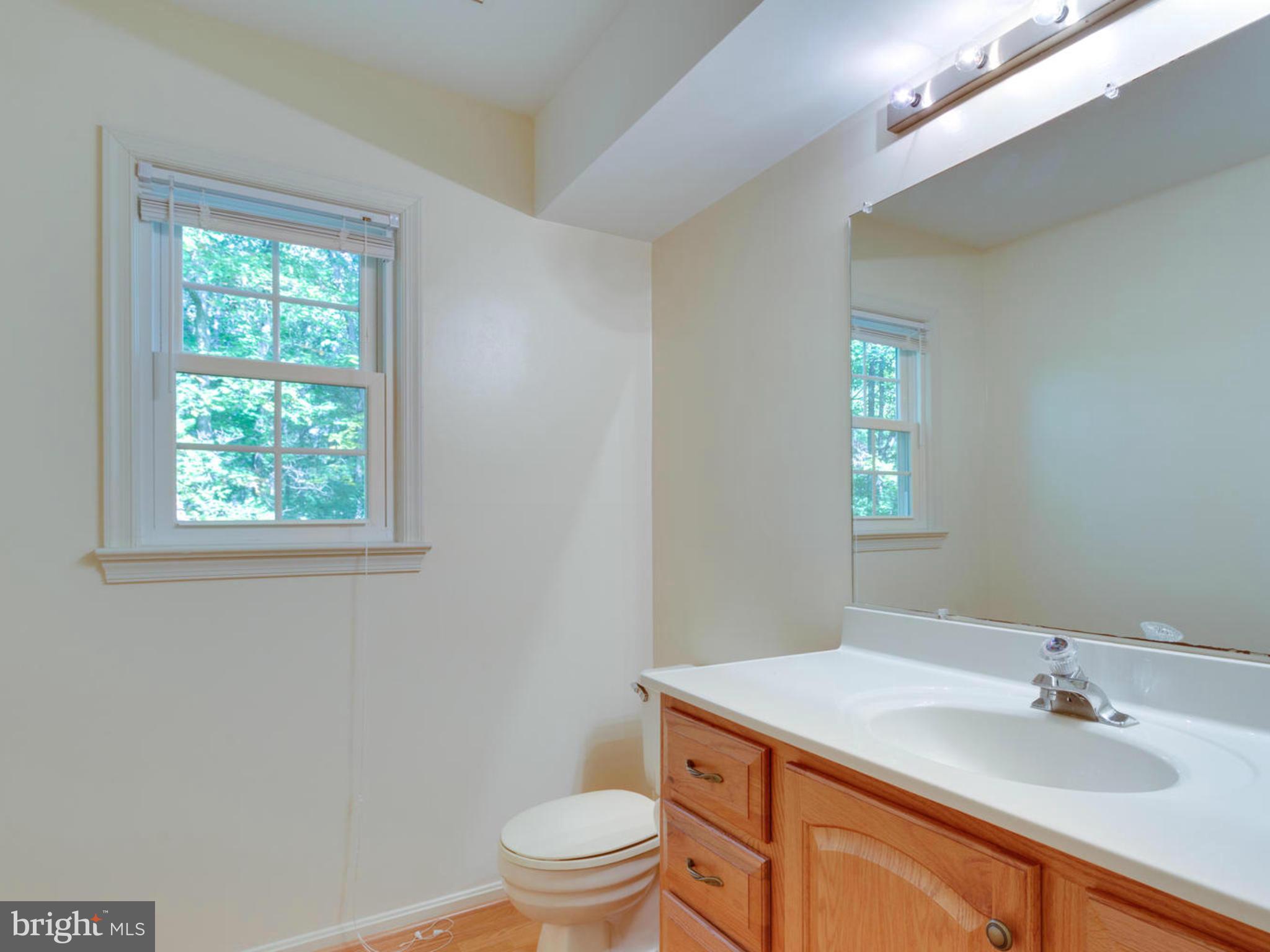 LAKE RIDGE - Residential Lease