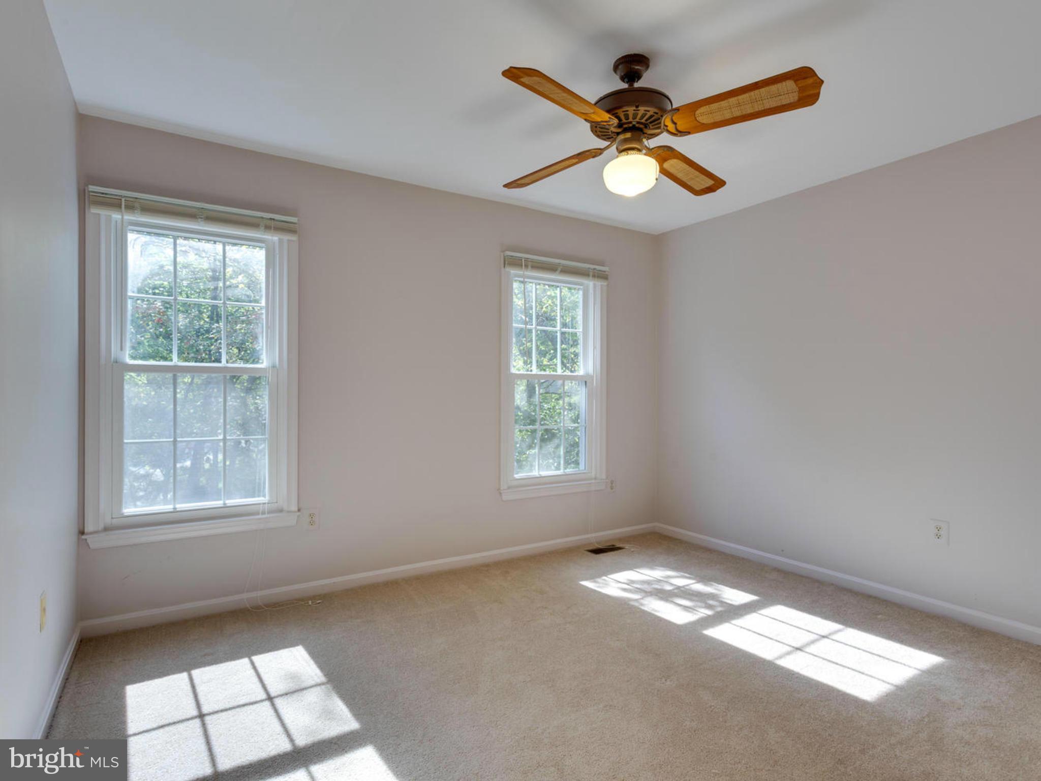 LAKE RIDGE - Residential Lease