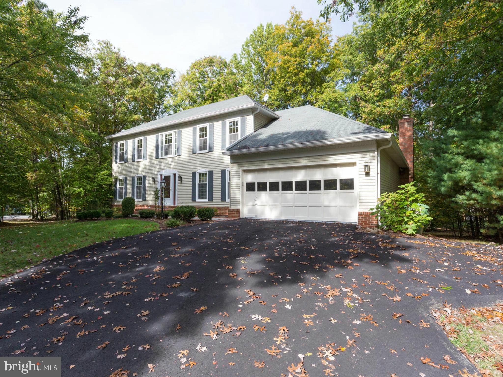 LAKE RIDGE - Residential Lease