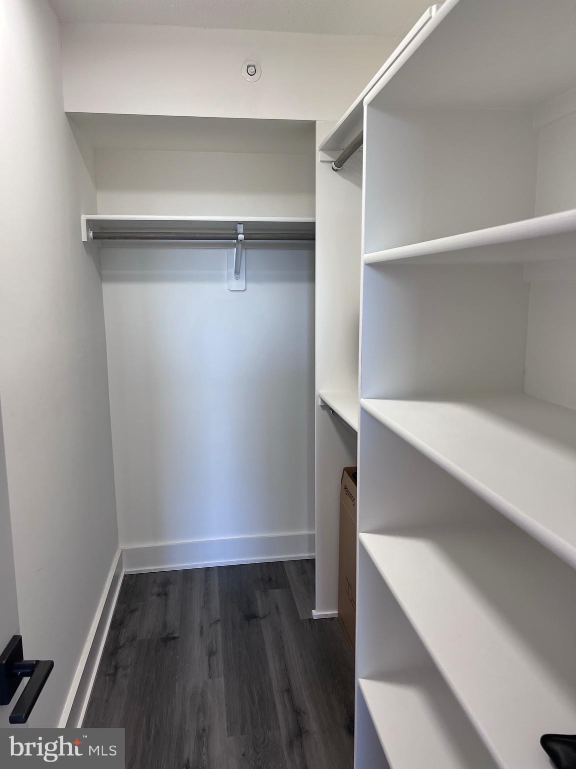 TYSONS CORNER - Residential Lease
