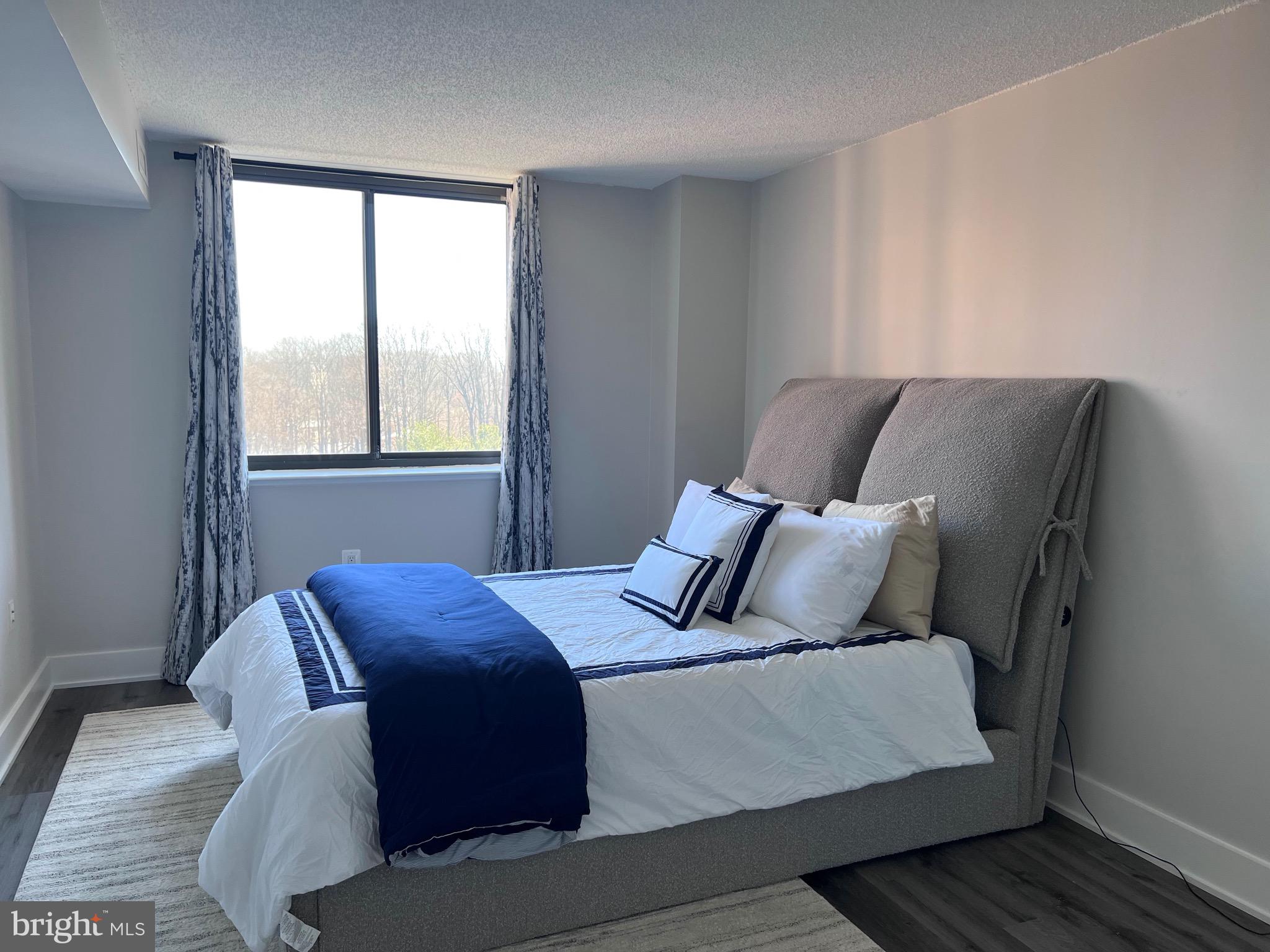 TYSONS CORNER - Residential Lease