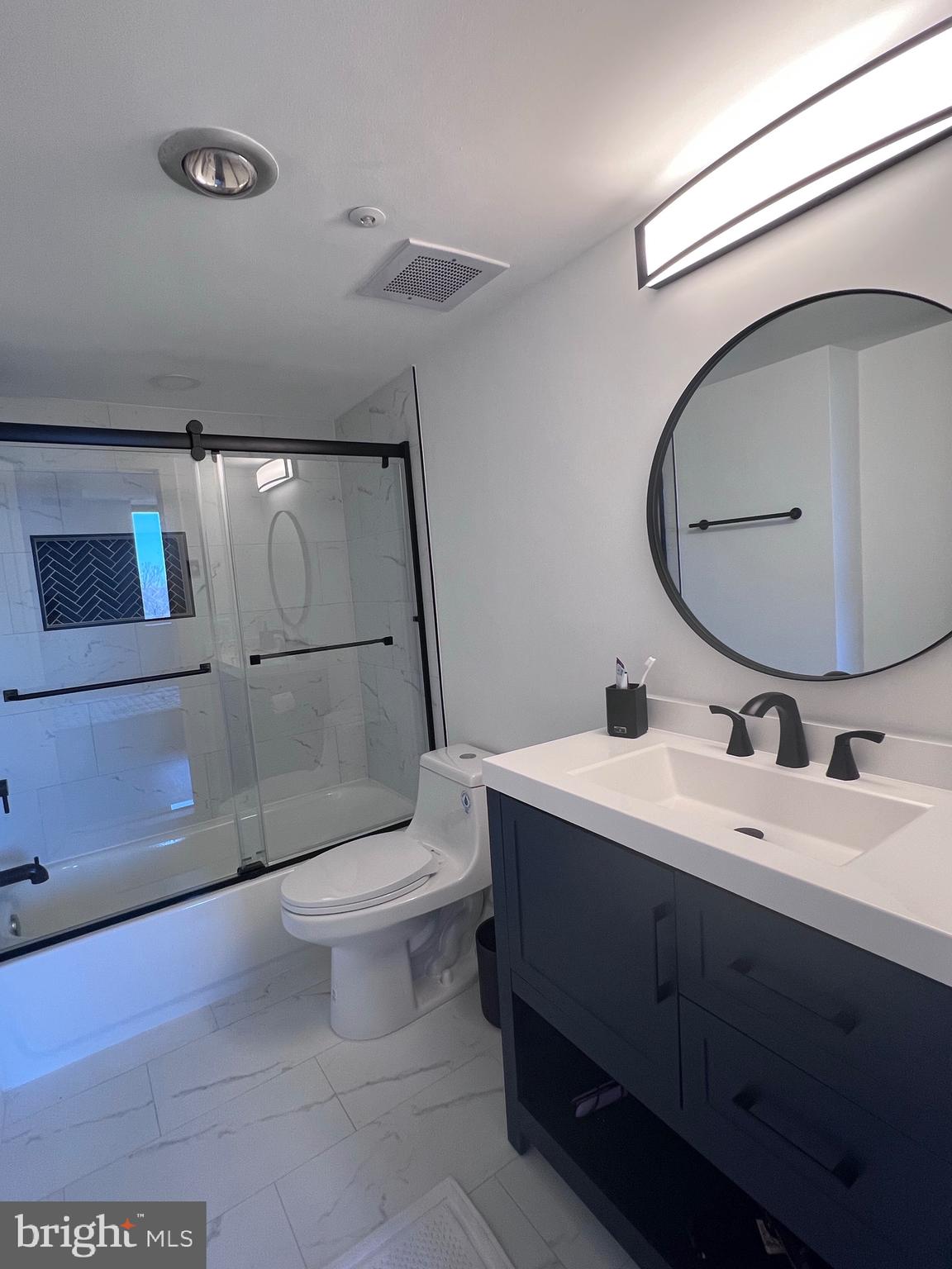 TYSONS CORNER - Residential Lease