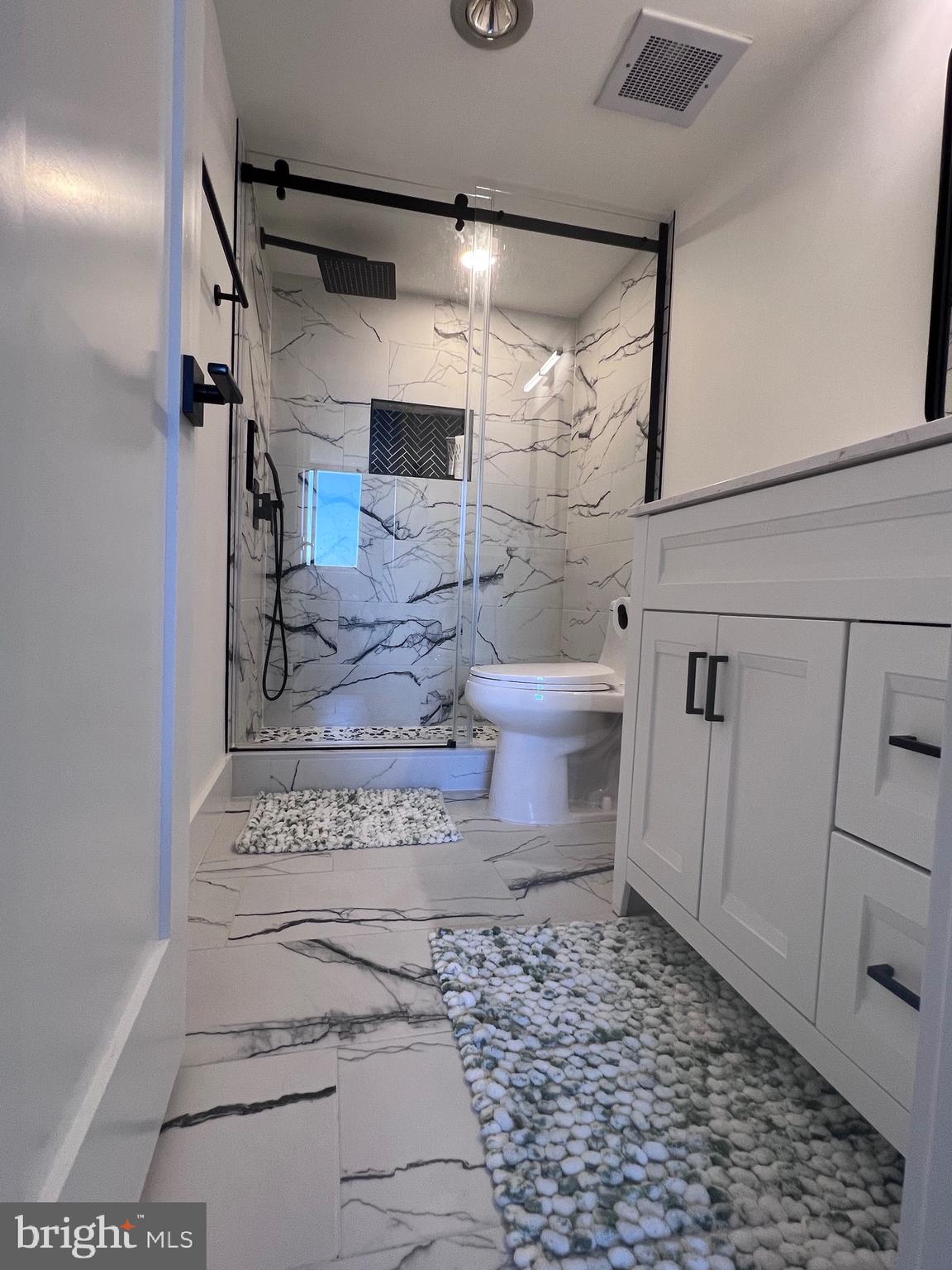 TYSONS CORNER - Residential Lease