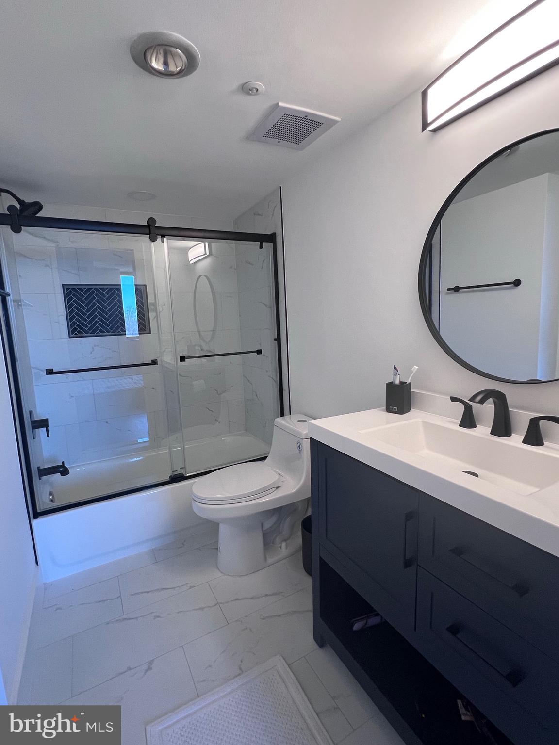 TYSONS CORNER - Residential Lease