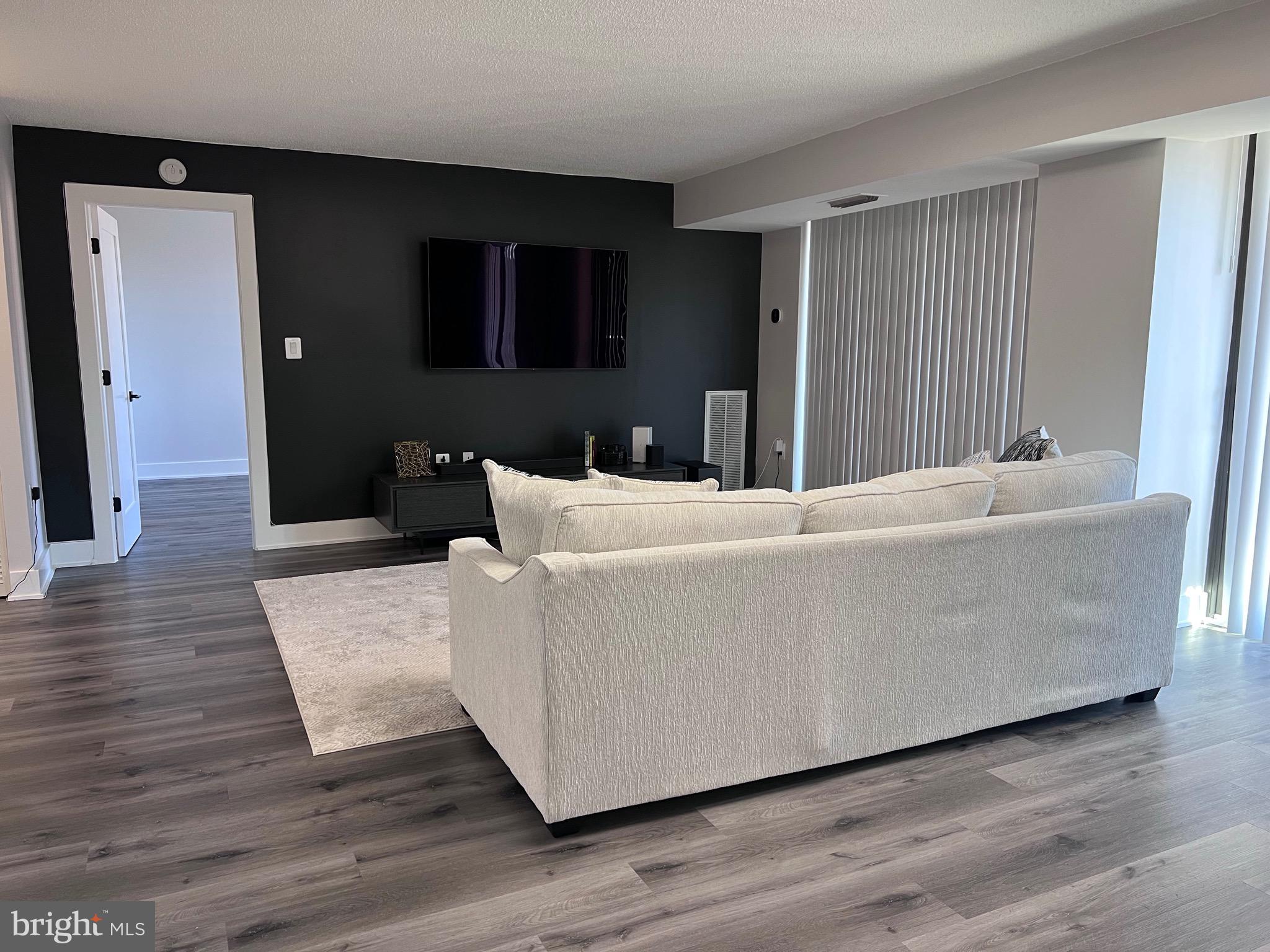 TYSONS CORNER - Residential Lease