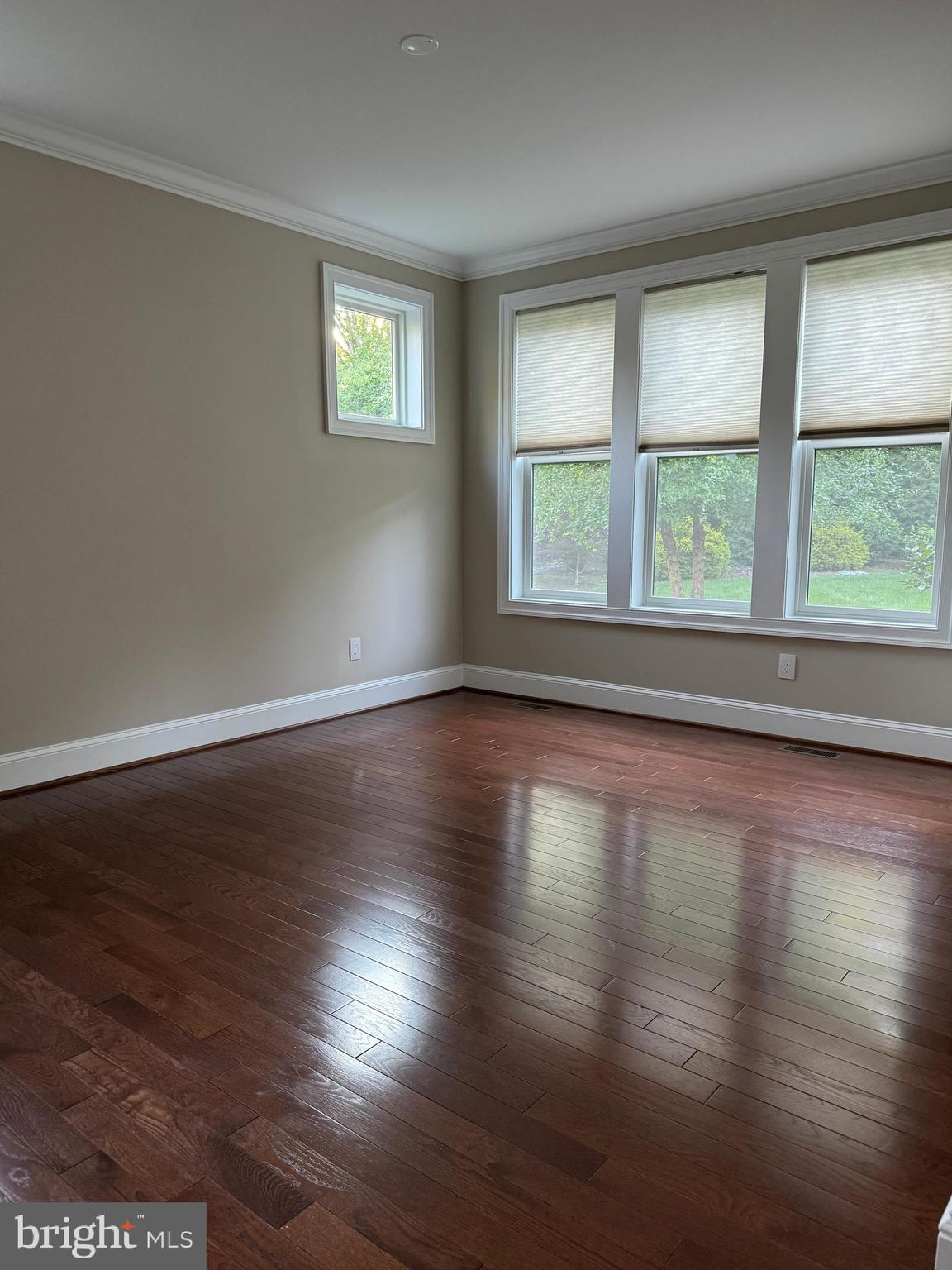 HOLMES RUN HEIGHTS - Residential Lease