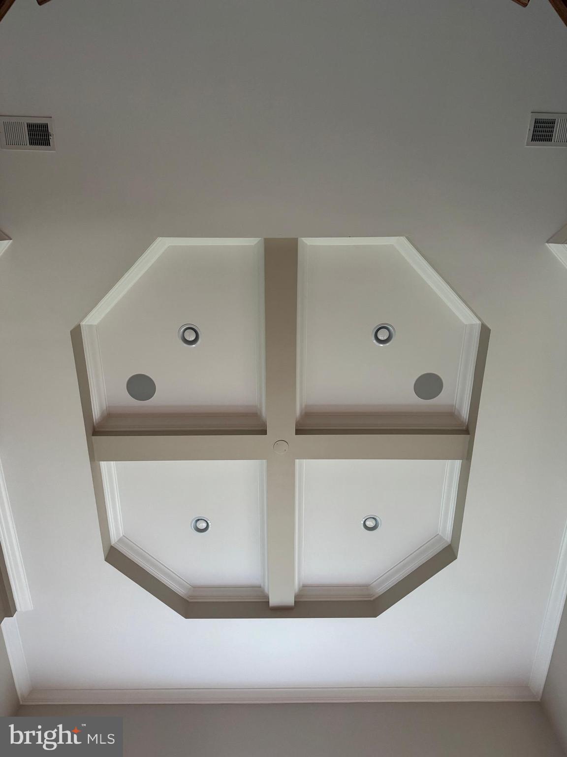 HOLMES RUN HEIGHTS - Residential Lease