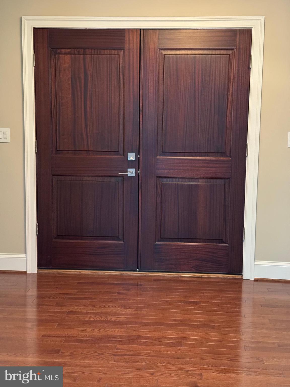 HOLMES RUN HEIGHTS - Residential Lease