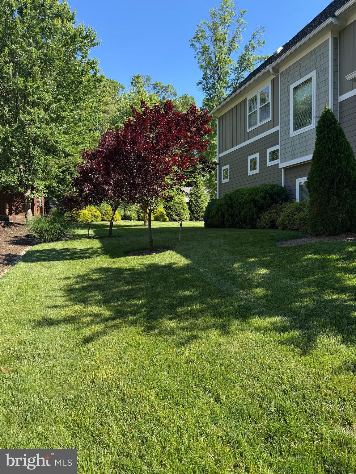 HOLMES RUN HEIGHTS - Residential Lease